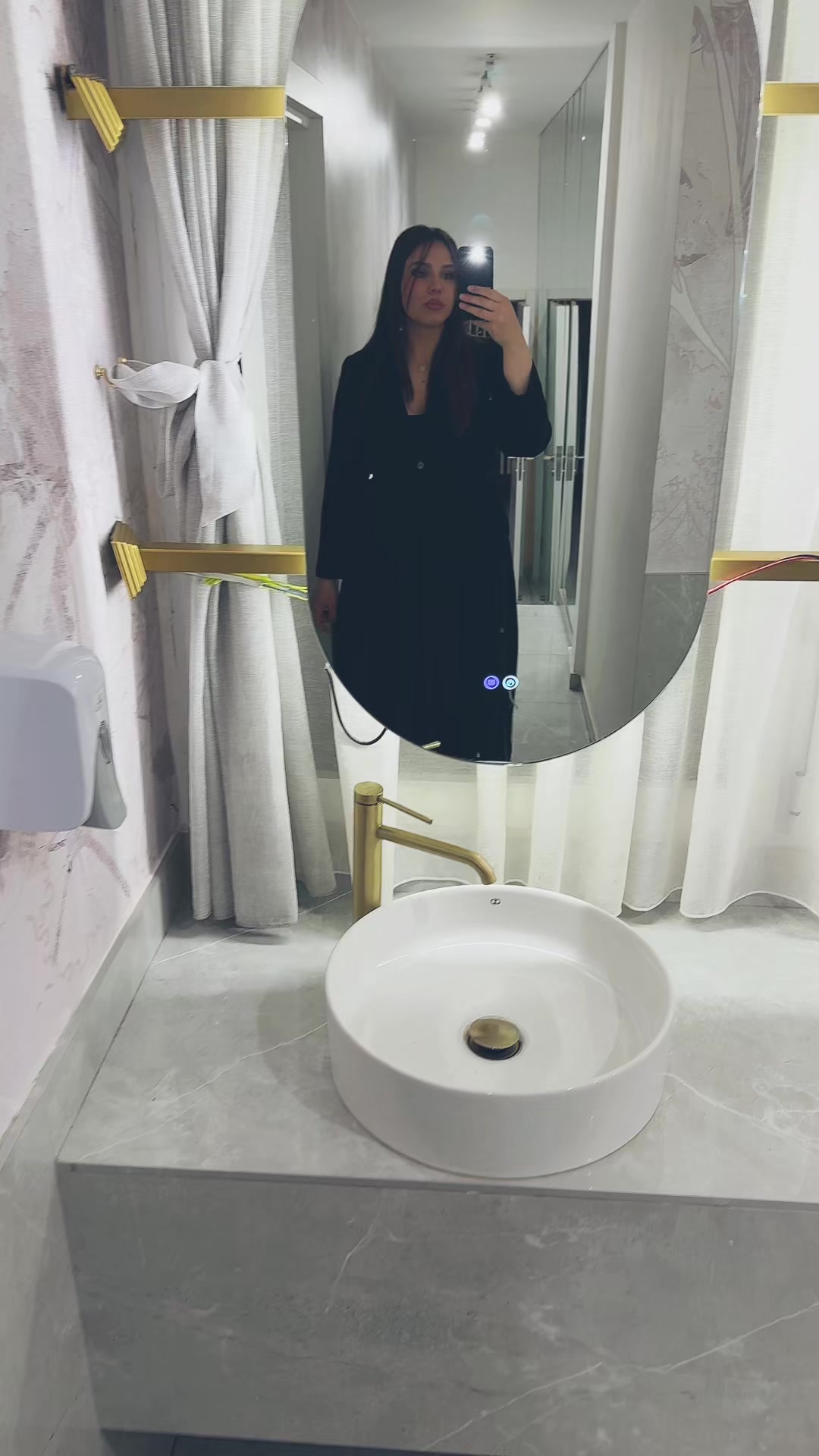 @Vladana Popović