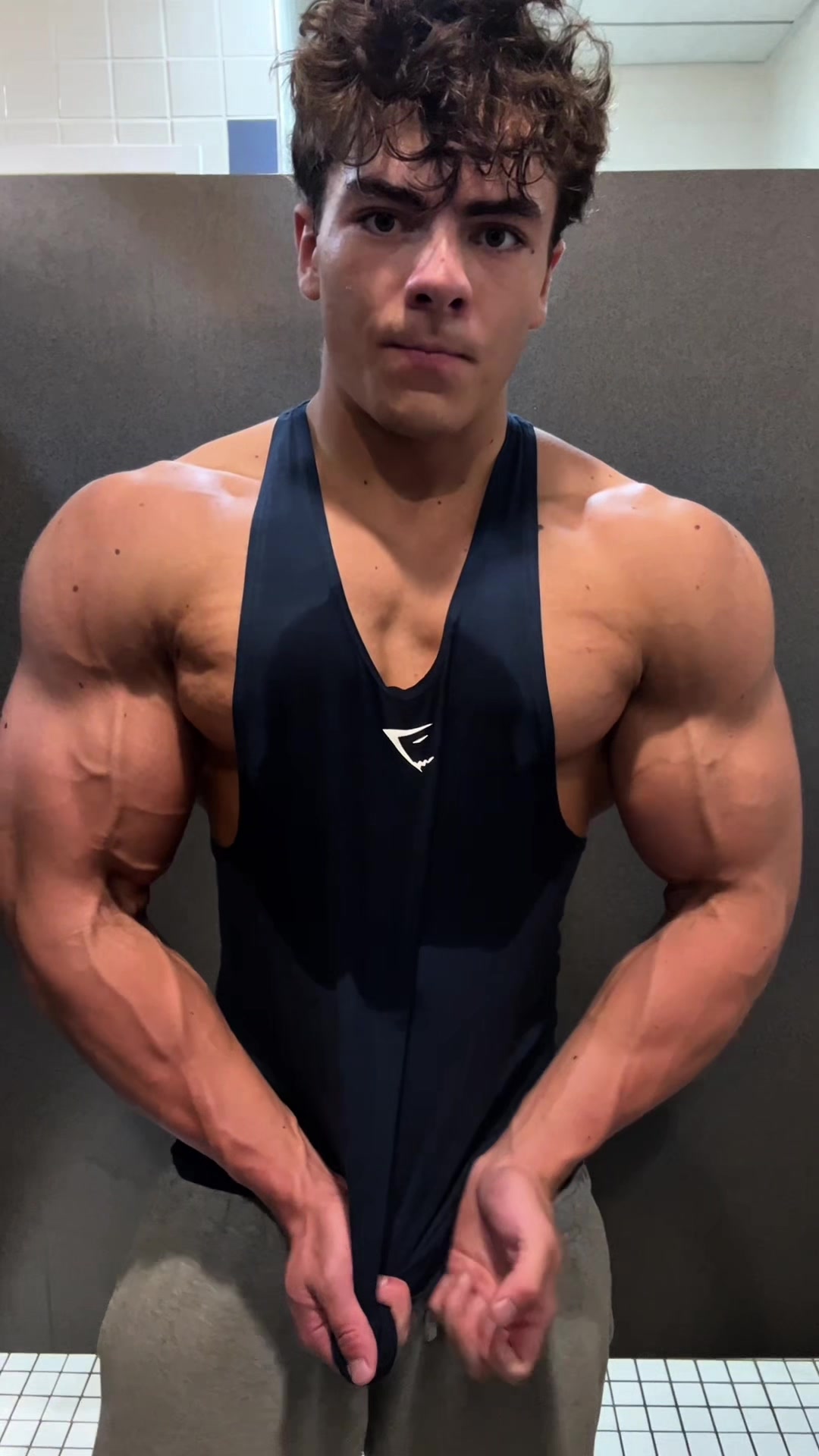 @nikolai