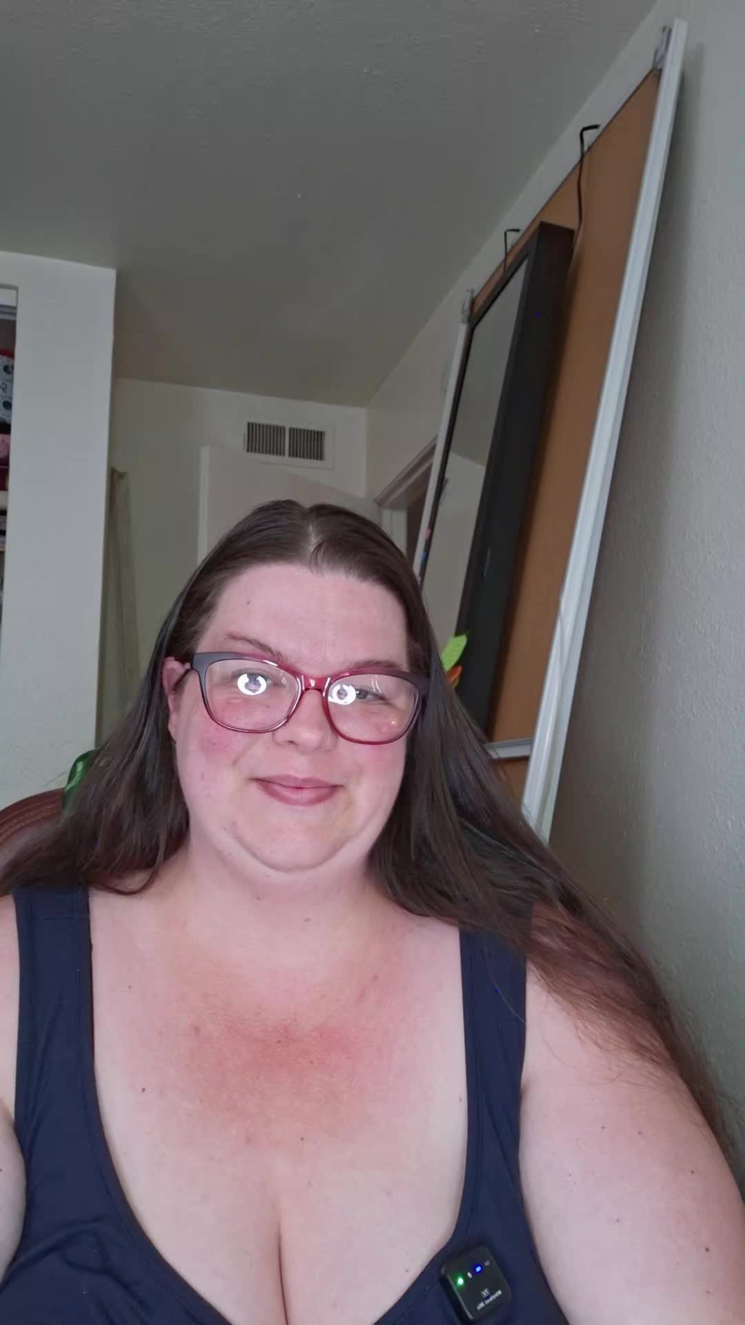 @Stephanie🔮✨️