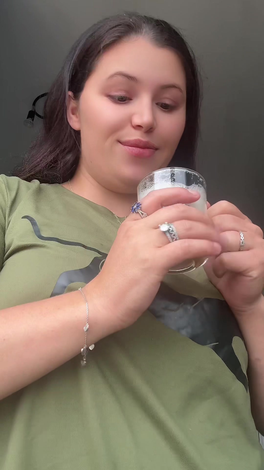 @ELVIRA COCOLOȘ ✅@