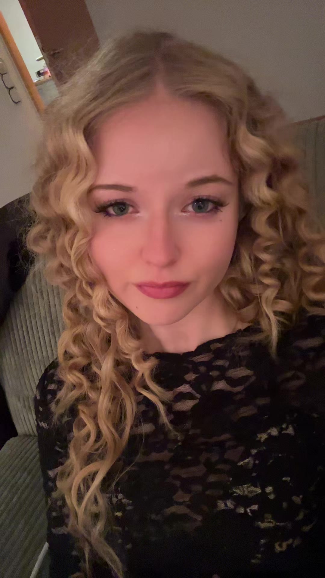 @YourDreamWife