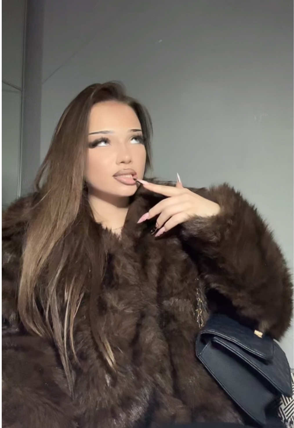 @Nixi