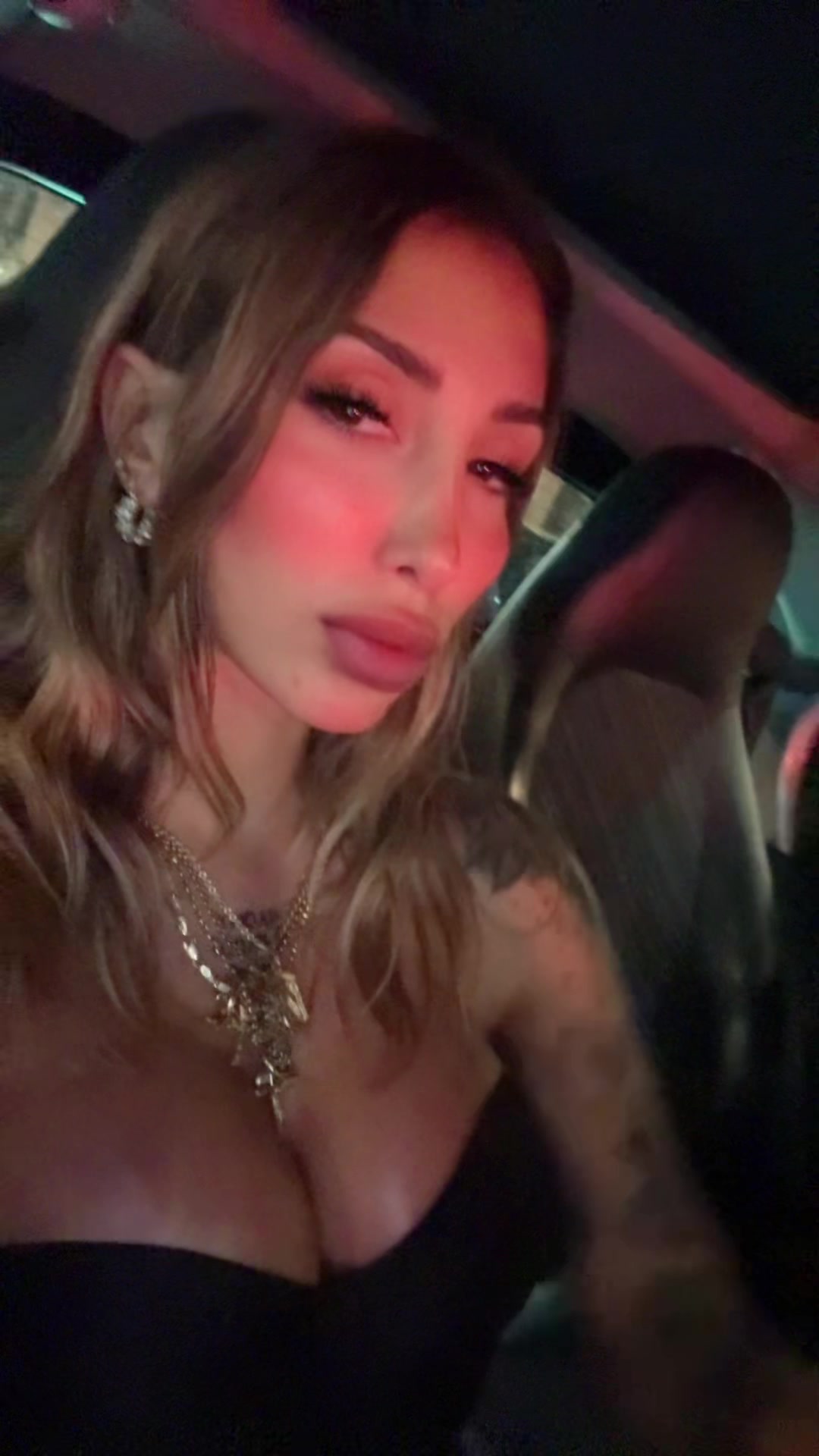 @🤎NAOMY🧸