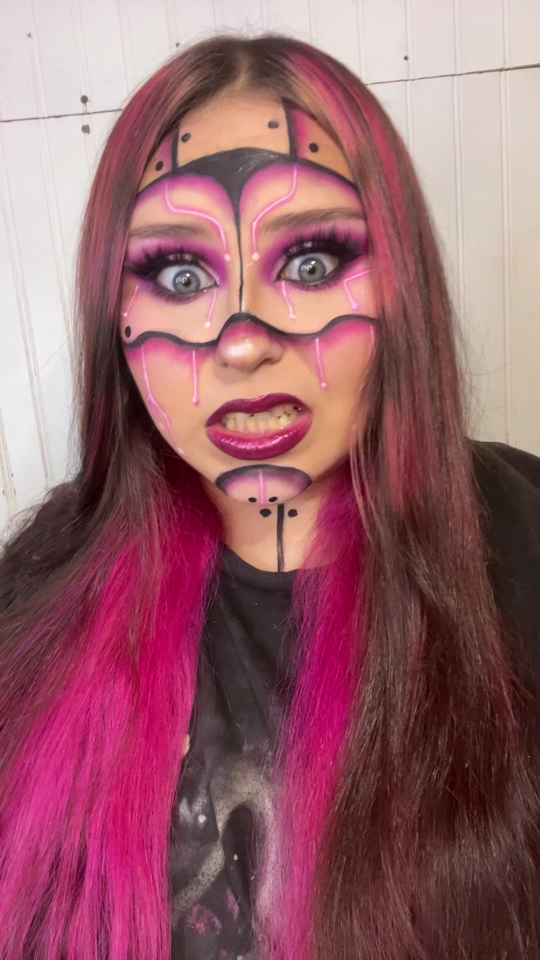 @Ellehalloween