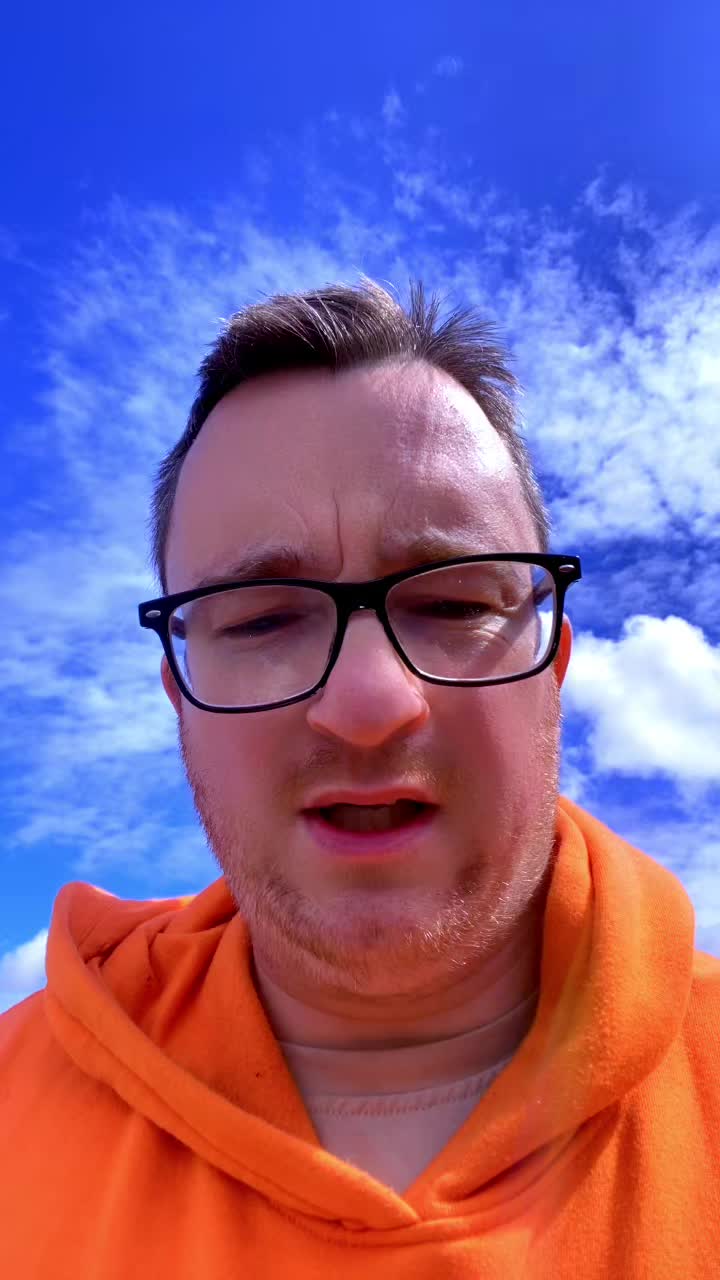 @Zebb