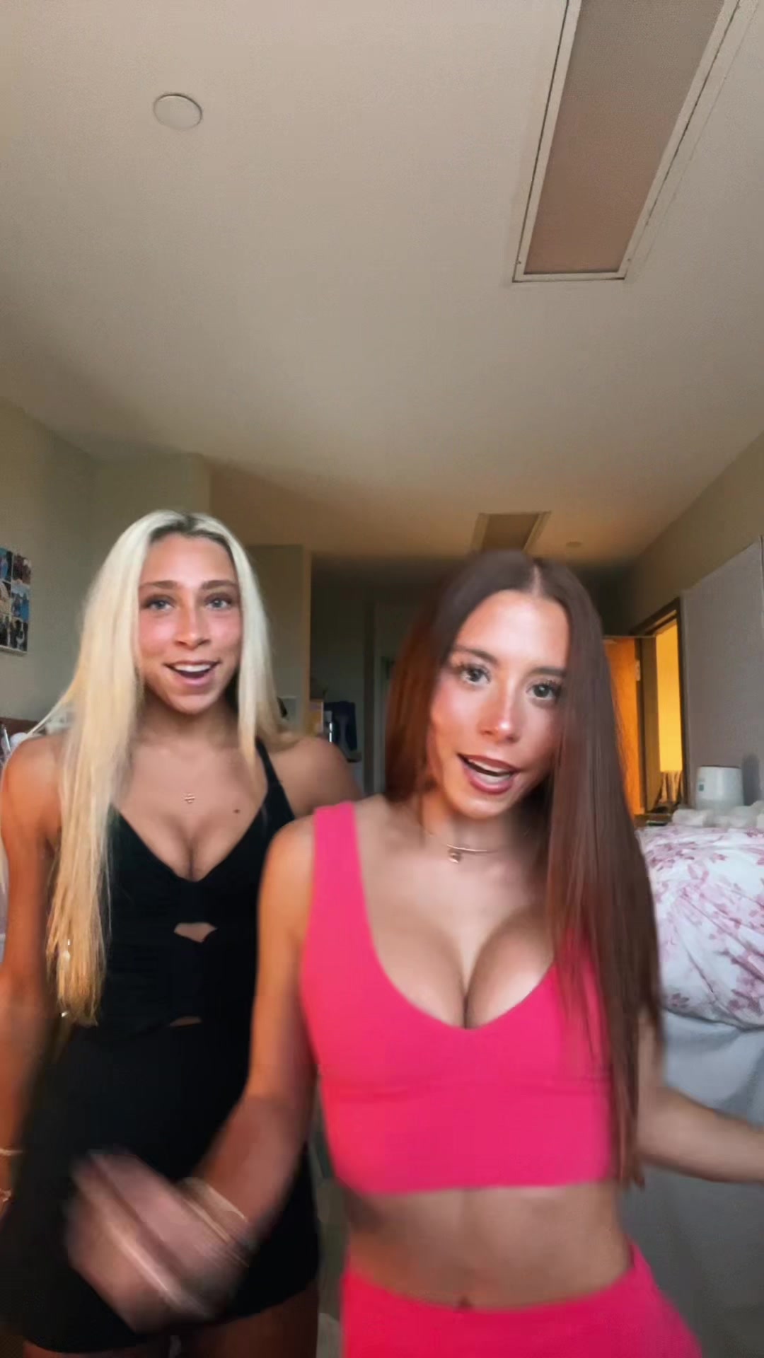 @hi