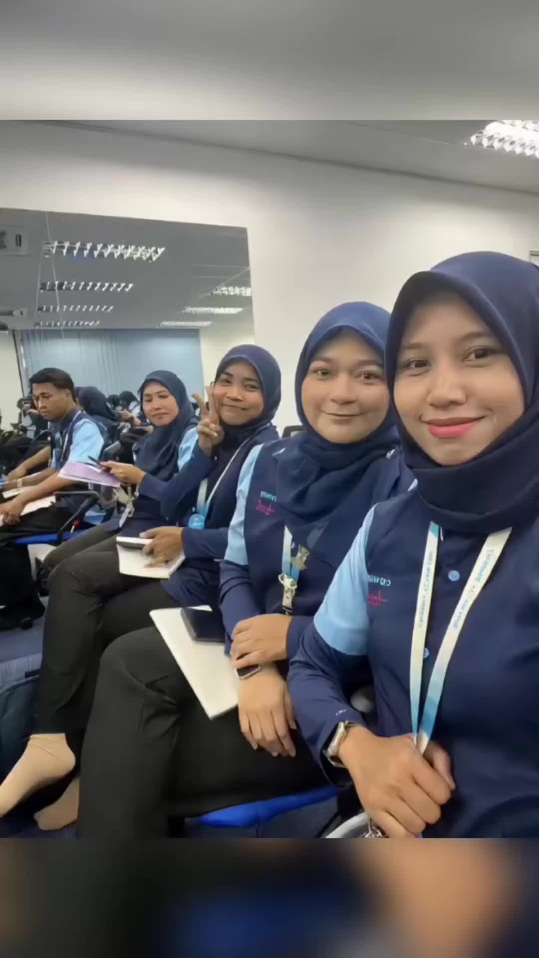 @IzaLaila 🎀🇲🇾