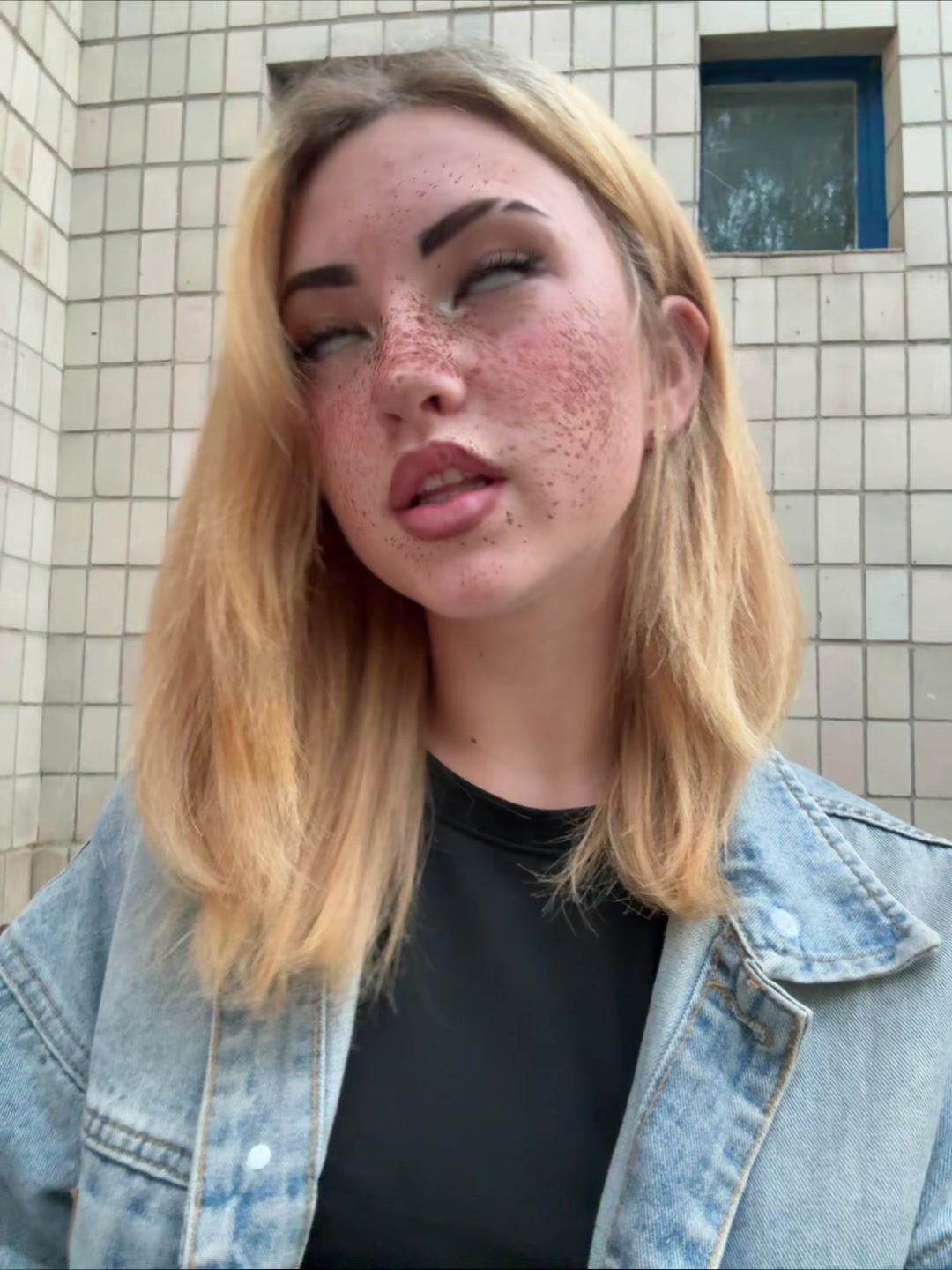 @сашенька🦋