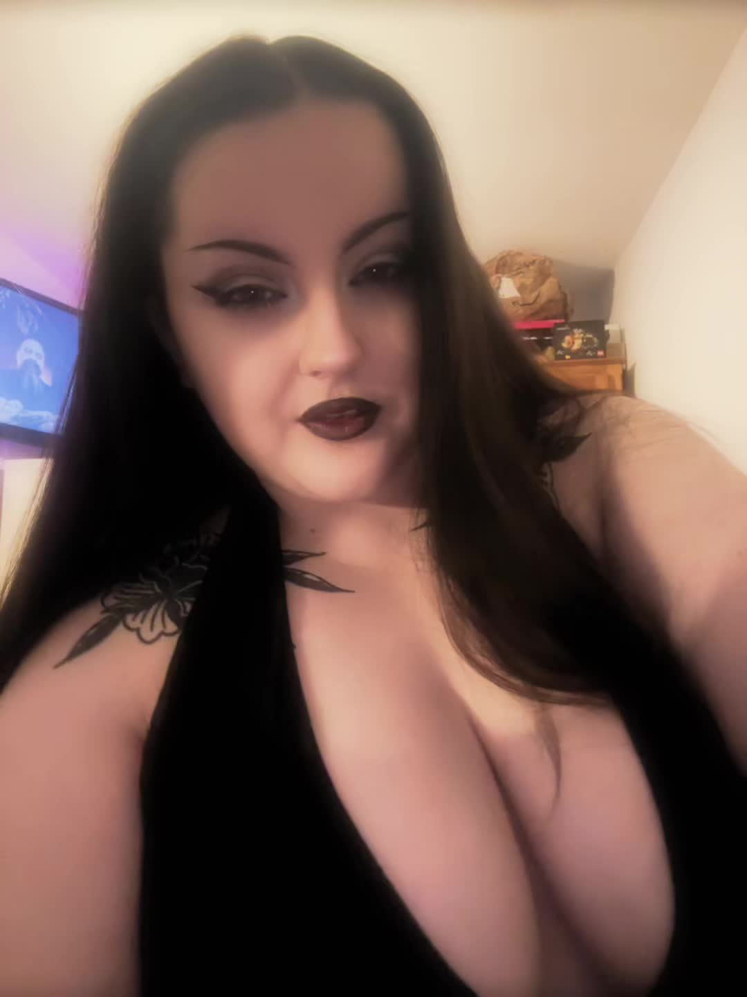 @𝖏𝖊𝖘𝖘𝖎