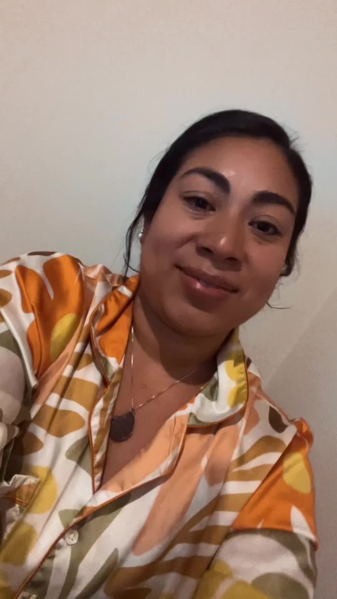 @HealingwithSantos