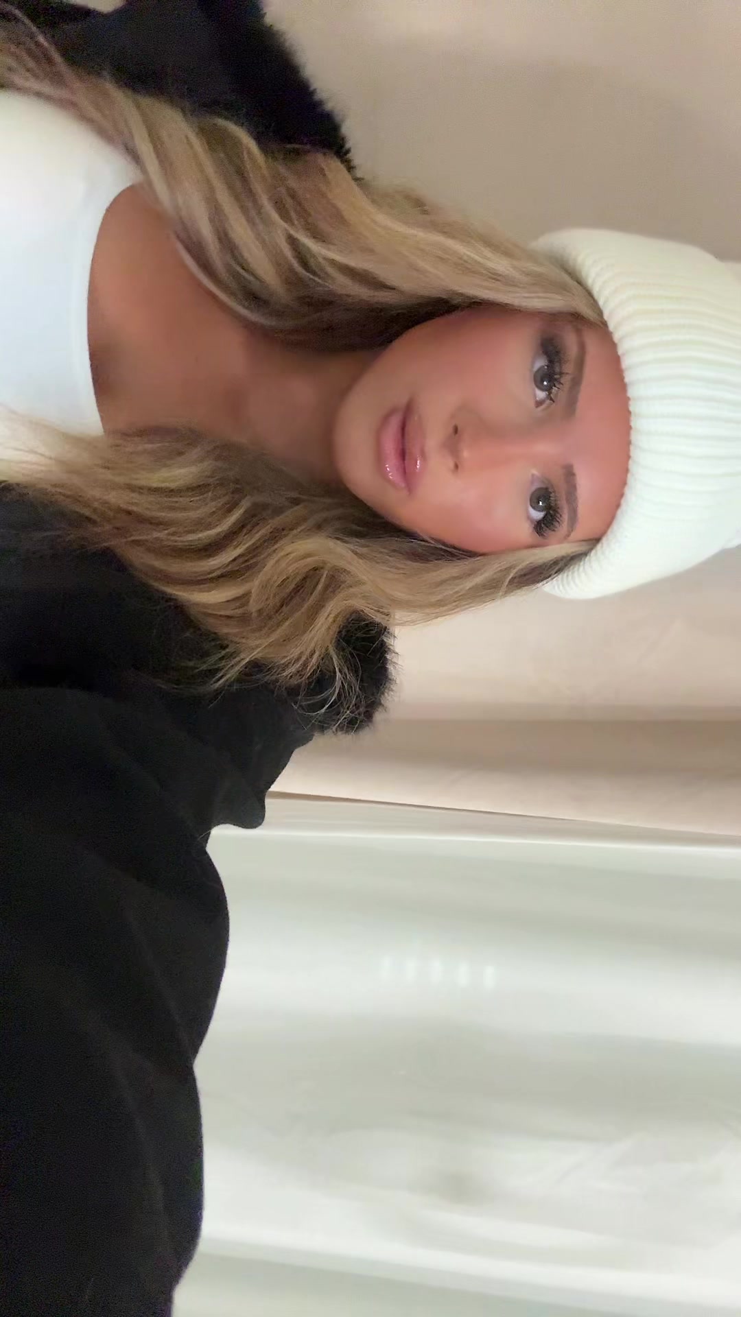 @Sabina
