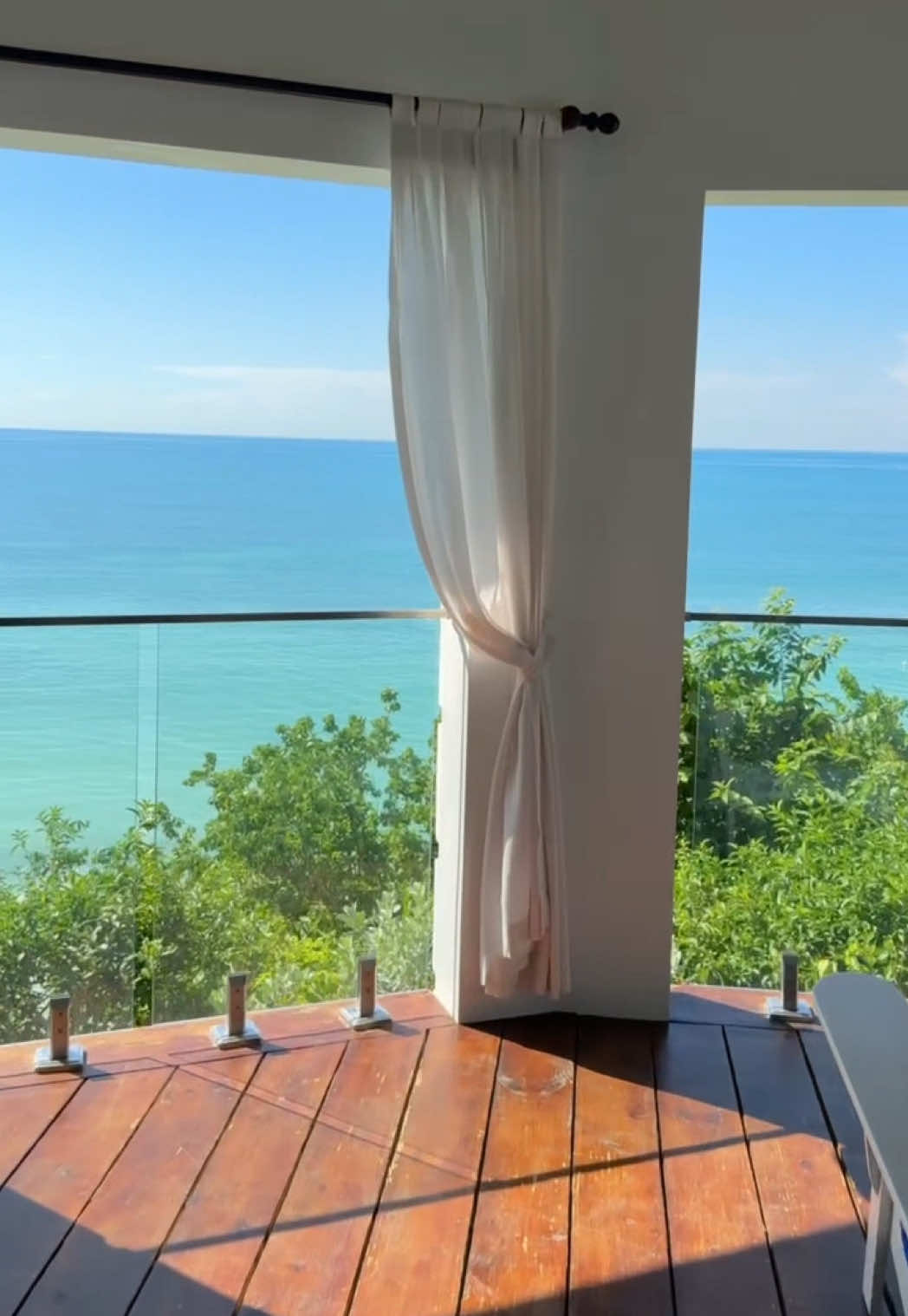 @Bluefields Bay Villas