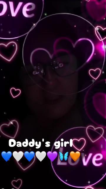 @💙🤍Daddy's girl 💜🦋