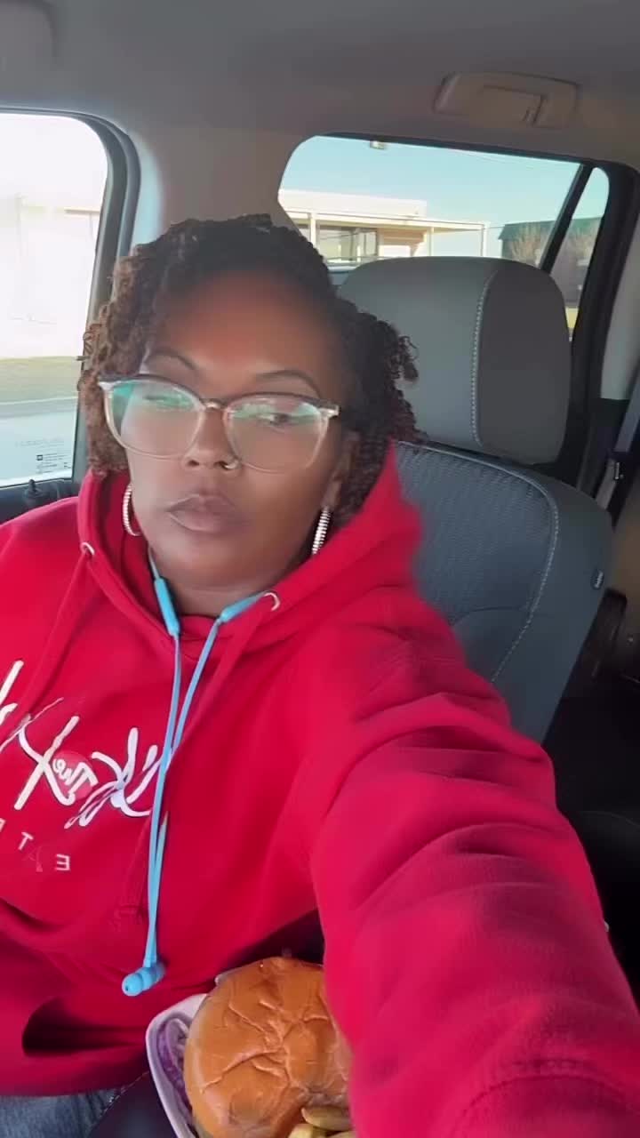 @MrsChanelTempson