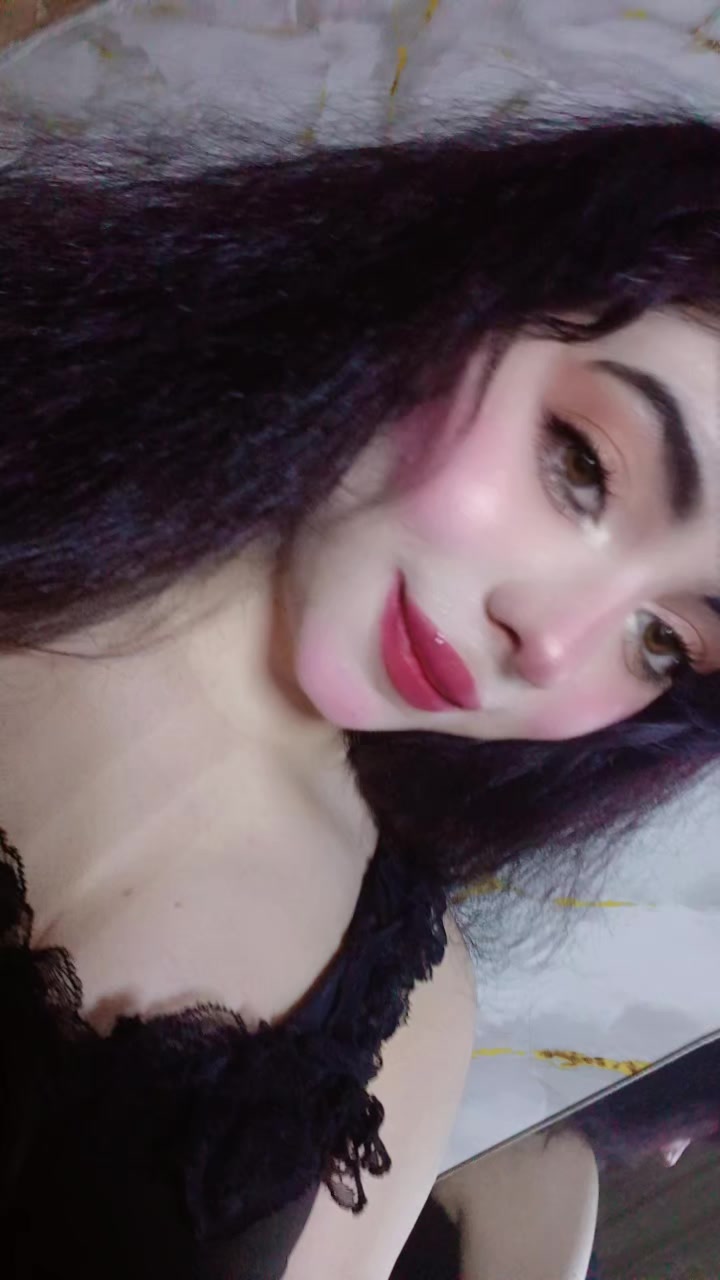 @ليلى 🪐🩷الغنوجة
