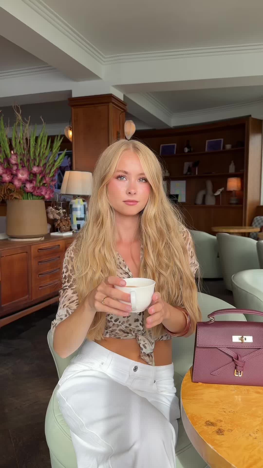 @Izaandelle