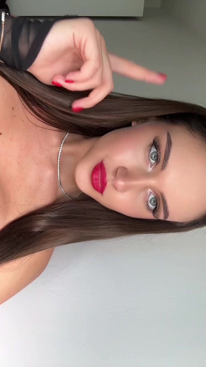 @ninaastrizee