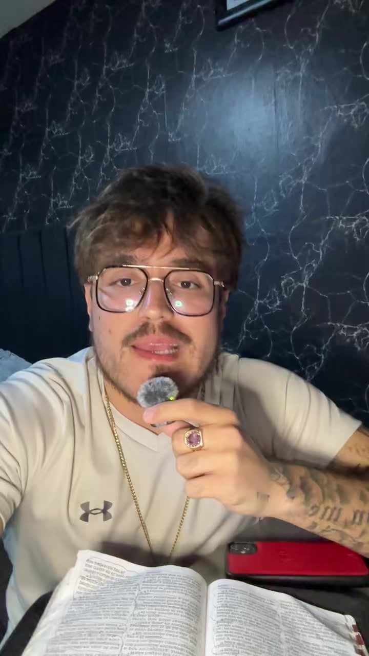 @Esquer