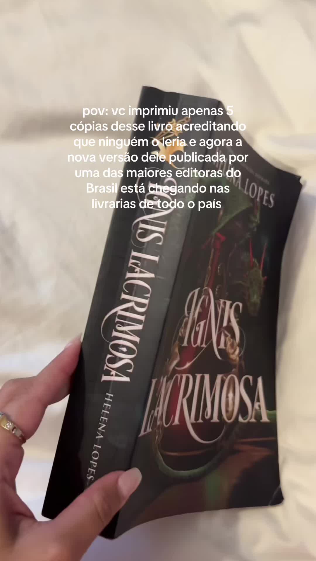 @helena lopes 🐉✨