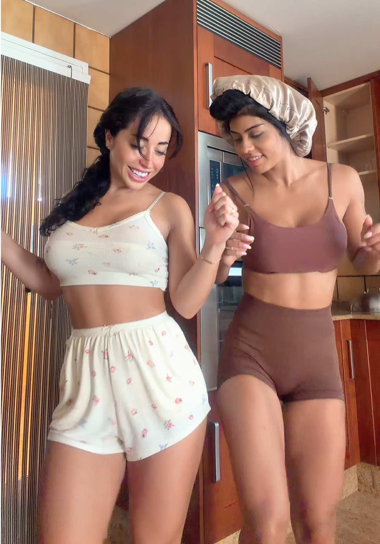@melvifit