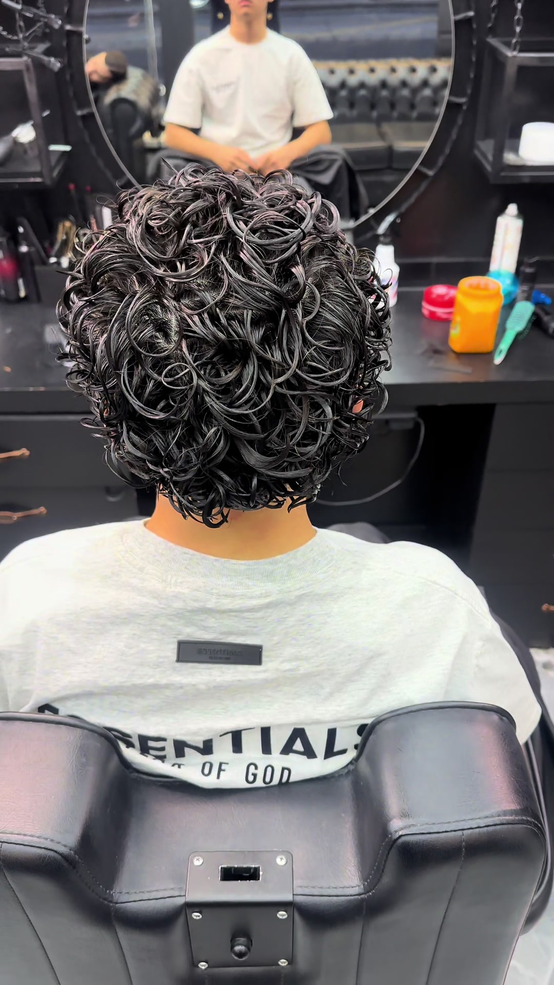 @Züri Barber and Beauty