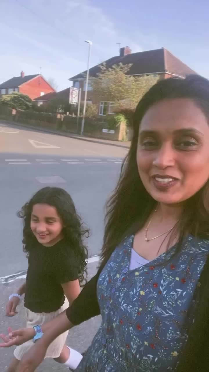 @Lekshmi UK 🌹