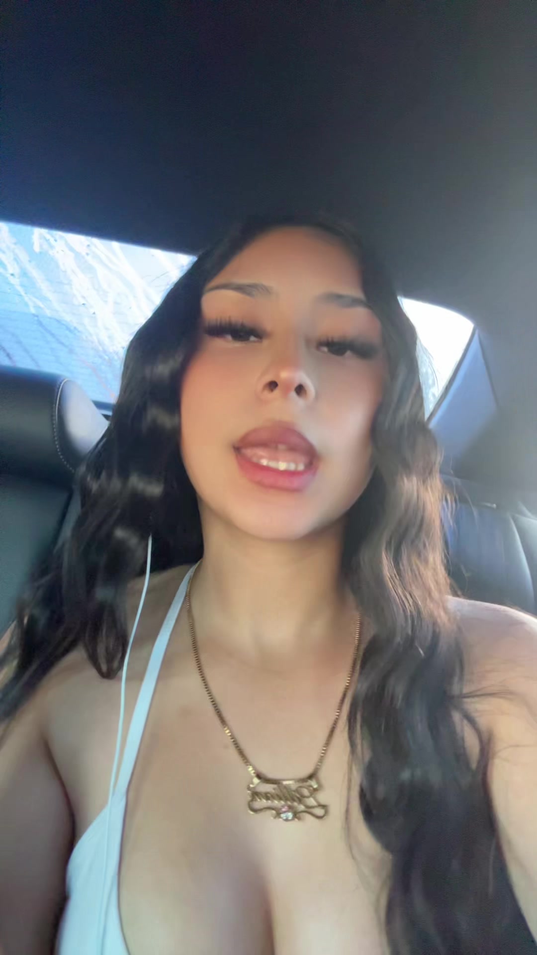 @Lily