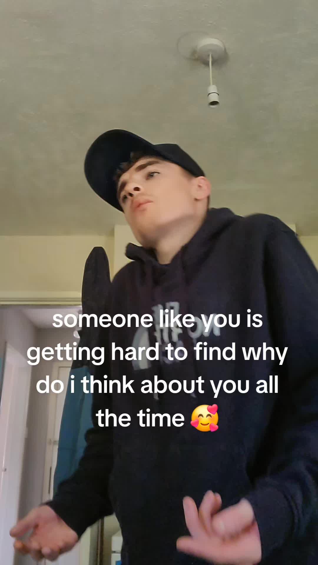 @justamanwithhat1
