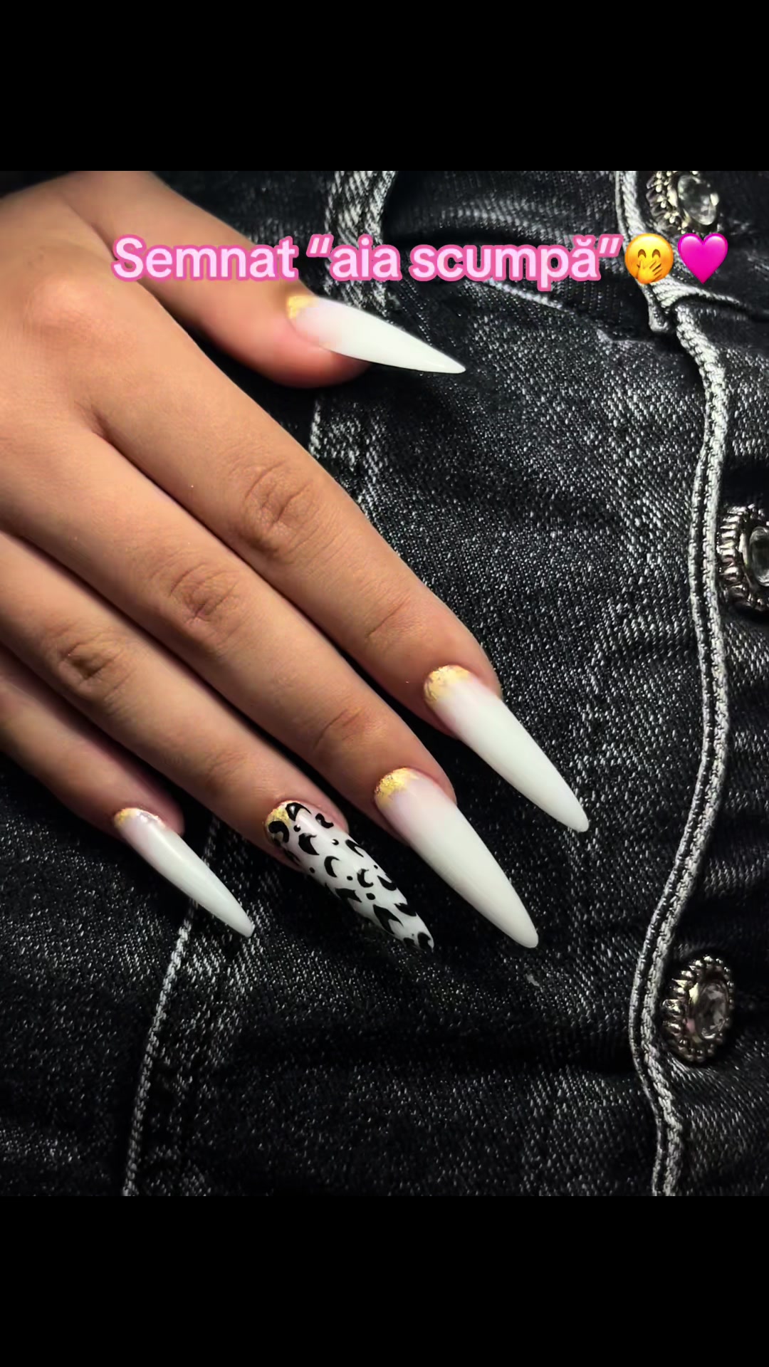 @nails_elly