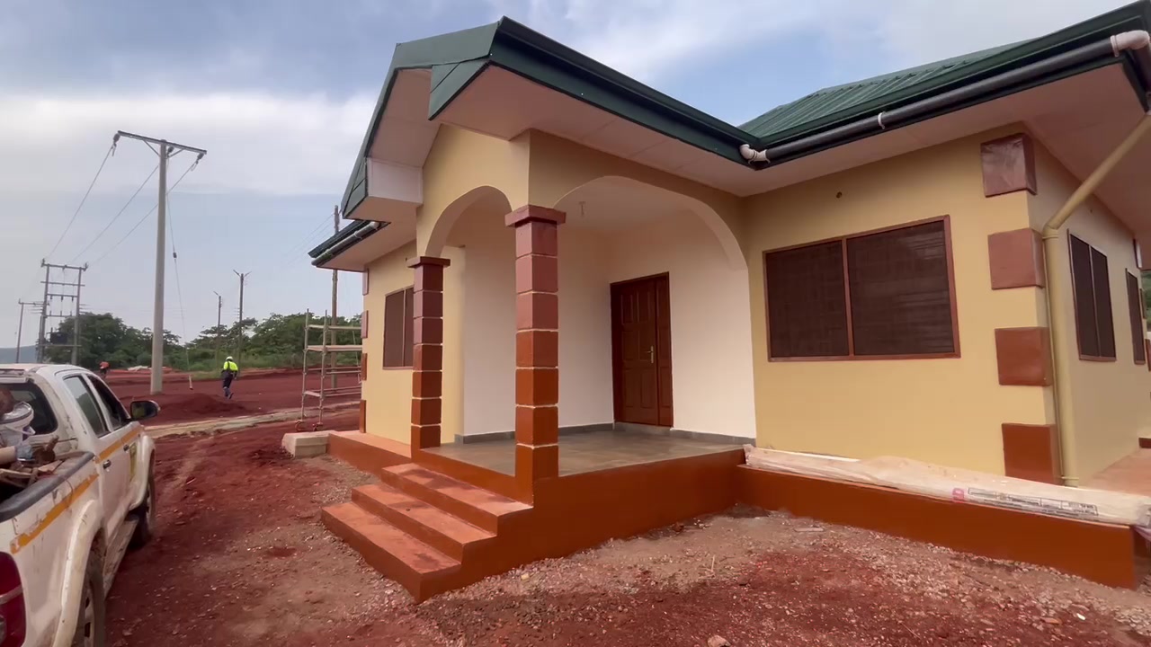 @Nana Bonsu