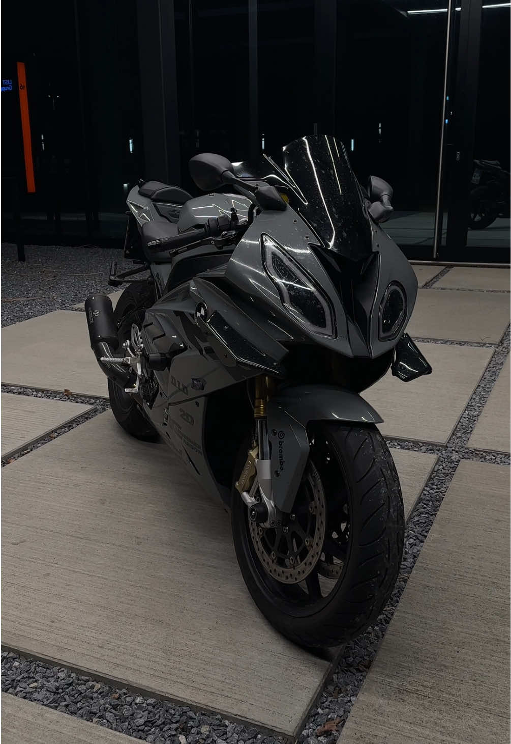 @v4speed