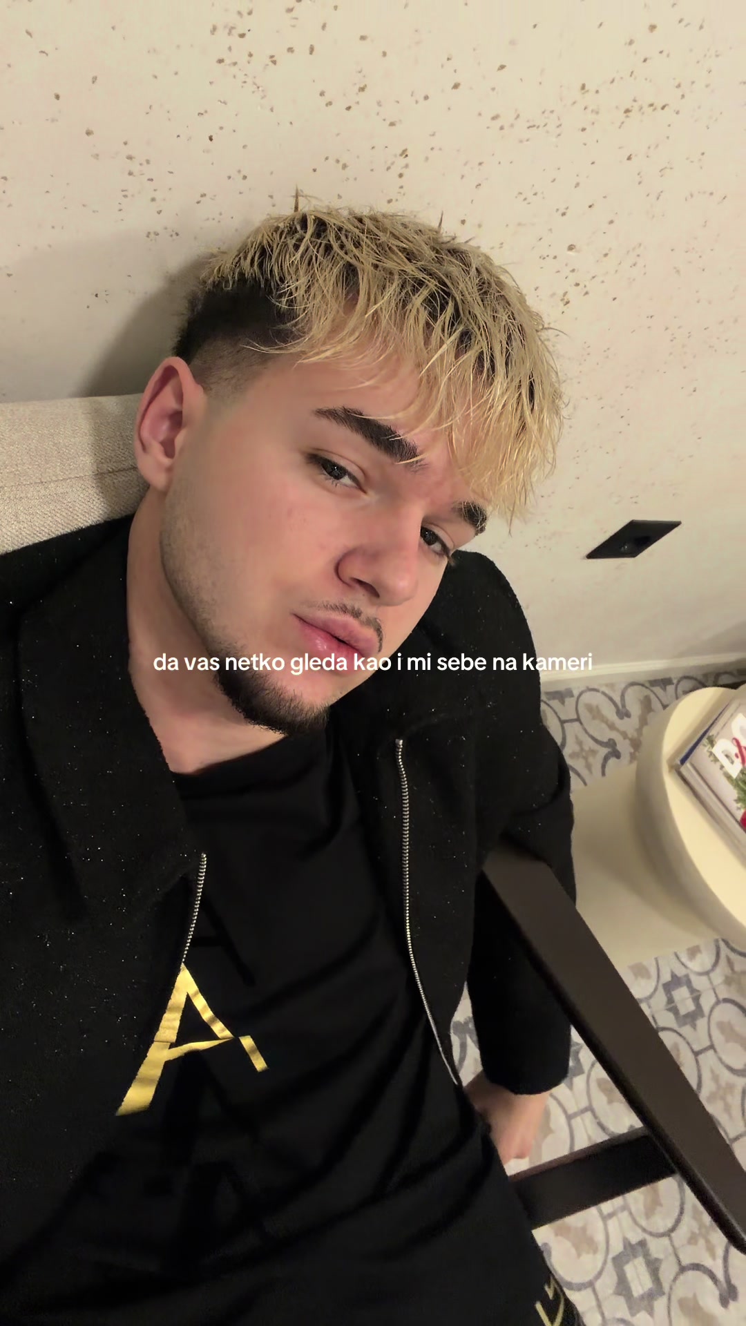 @K &Xi; N