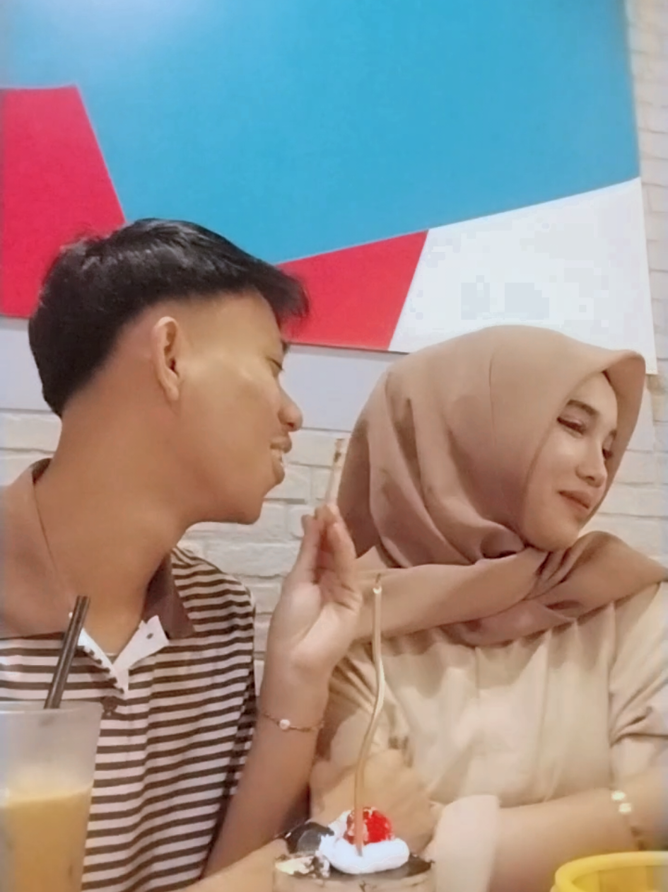 @hi, ini nia