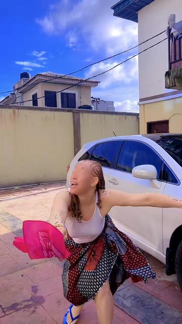 @Becky white🤍☀️
