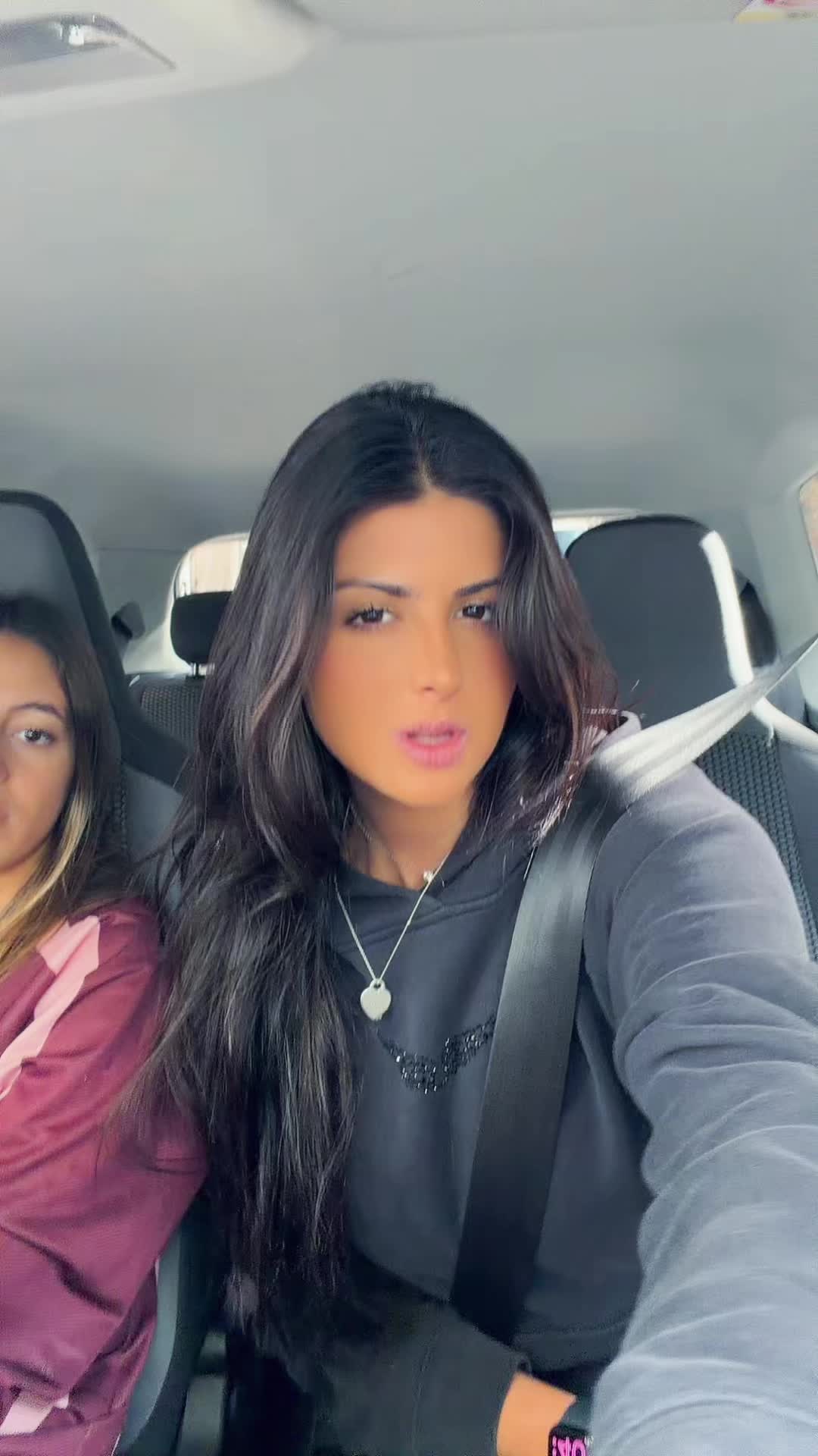 @Renata