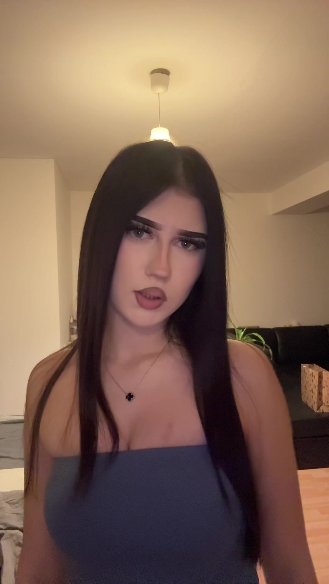 @𝗸𝟳𝟮