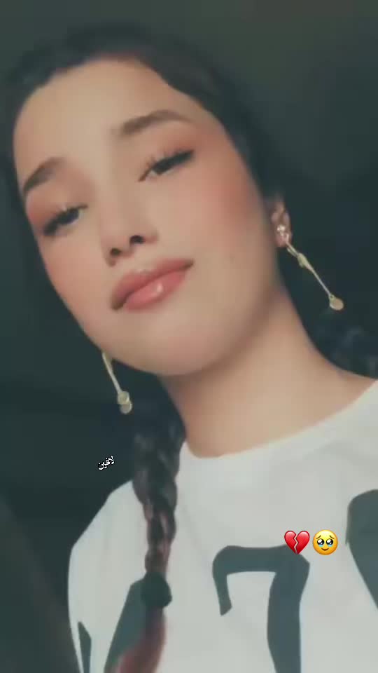 @🎀  𝐿𝒶𝓋𝒾𝓃  🎀