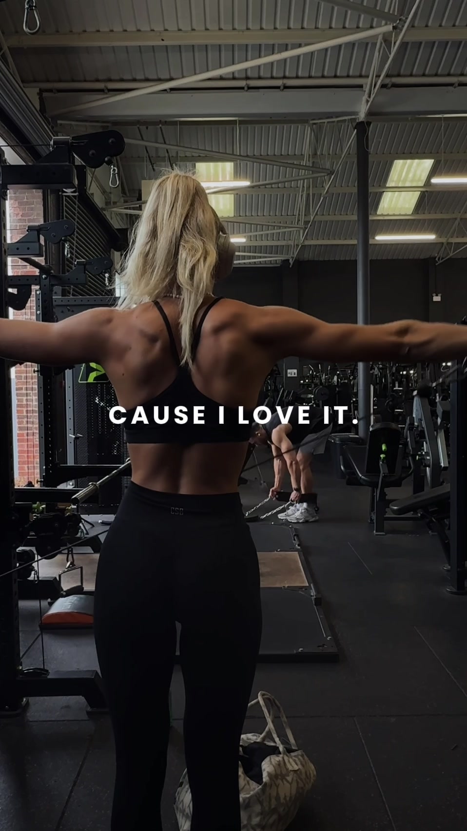 @ellourafit