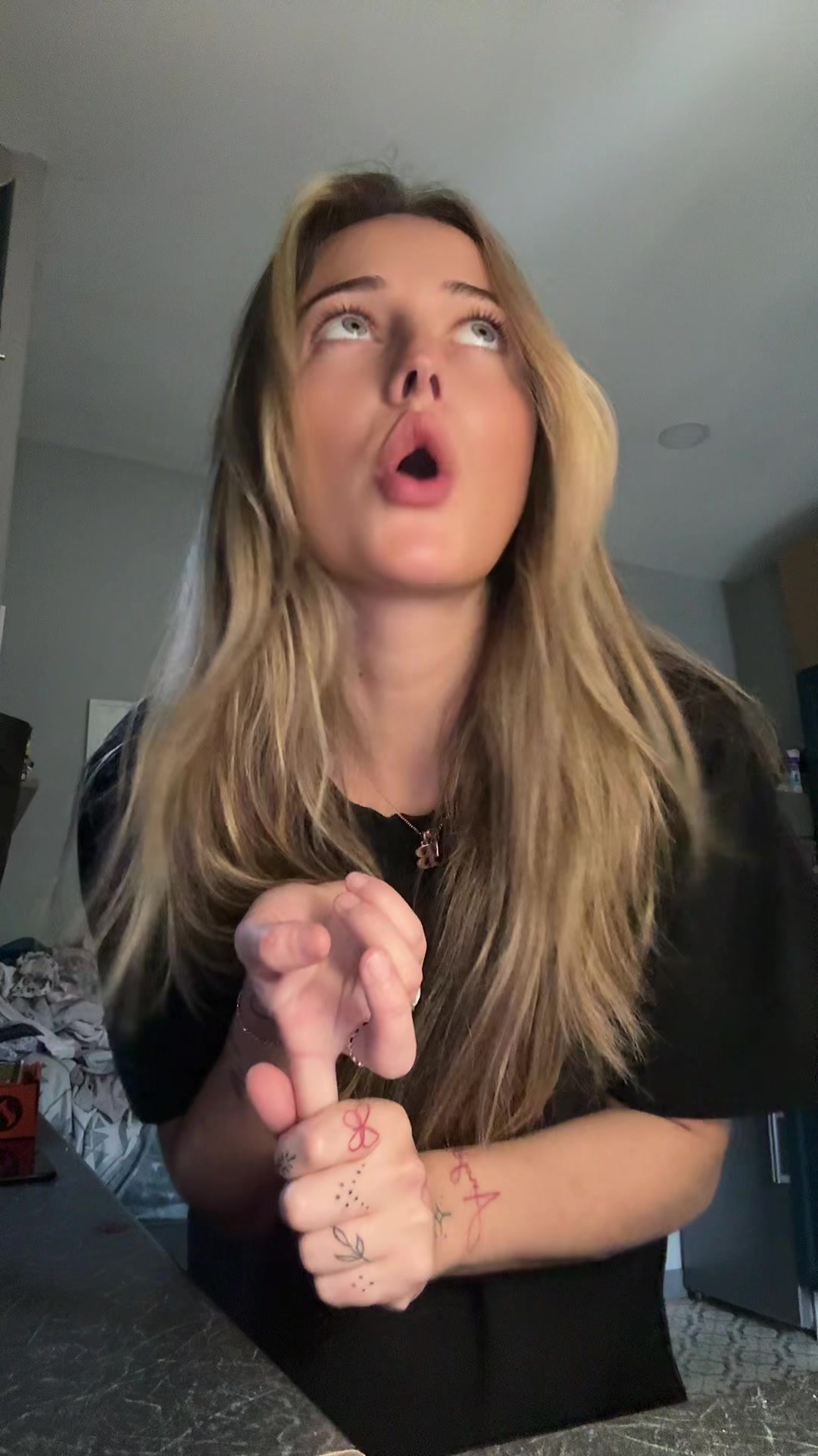 @tayaxox8