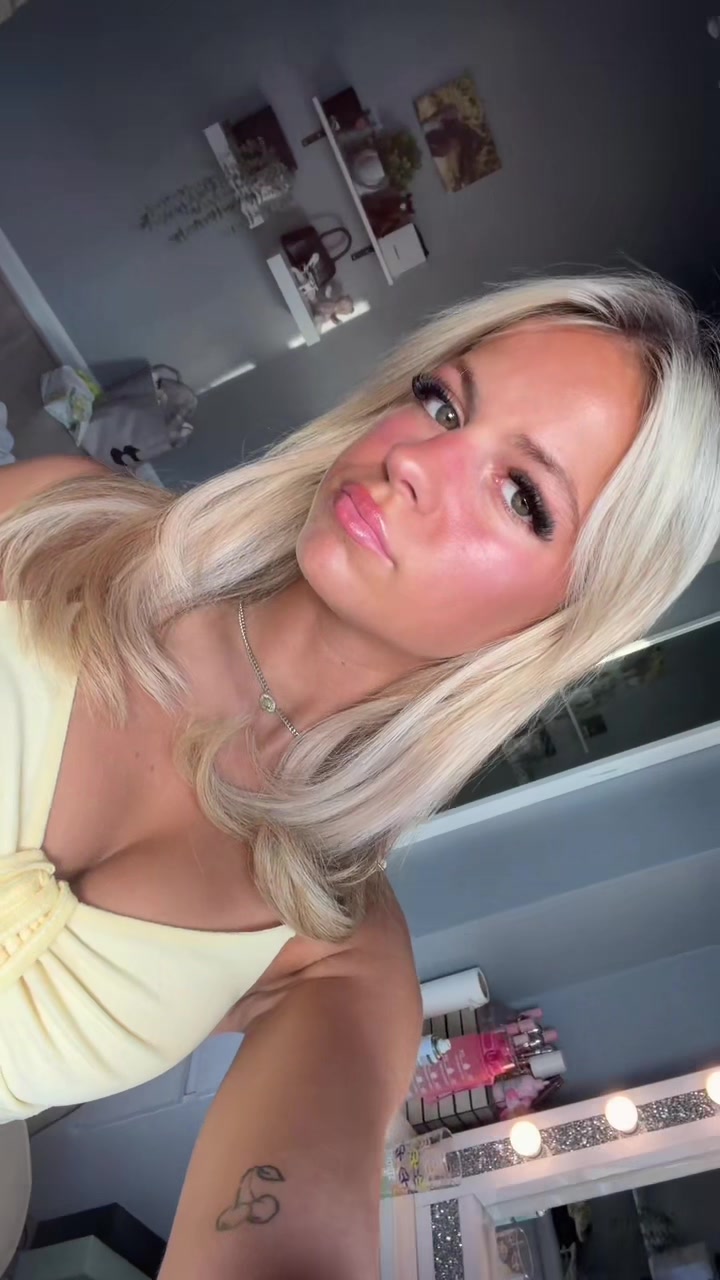 @𝐿𝒮𝒯