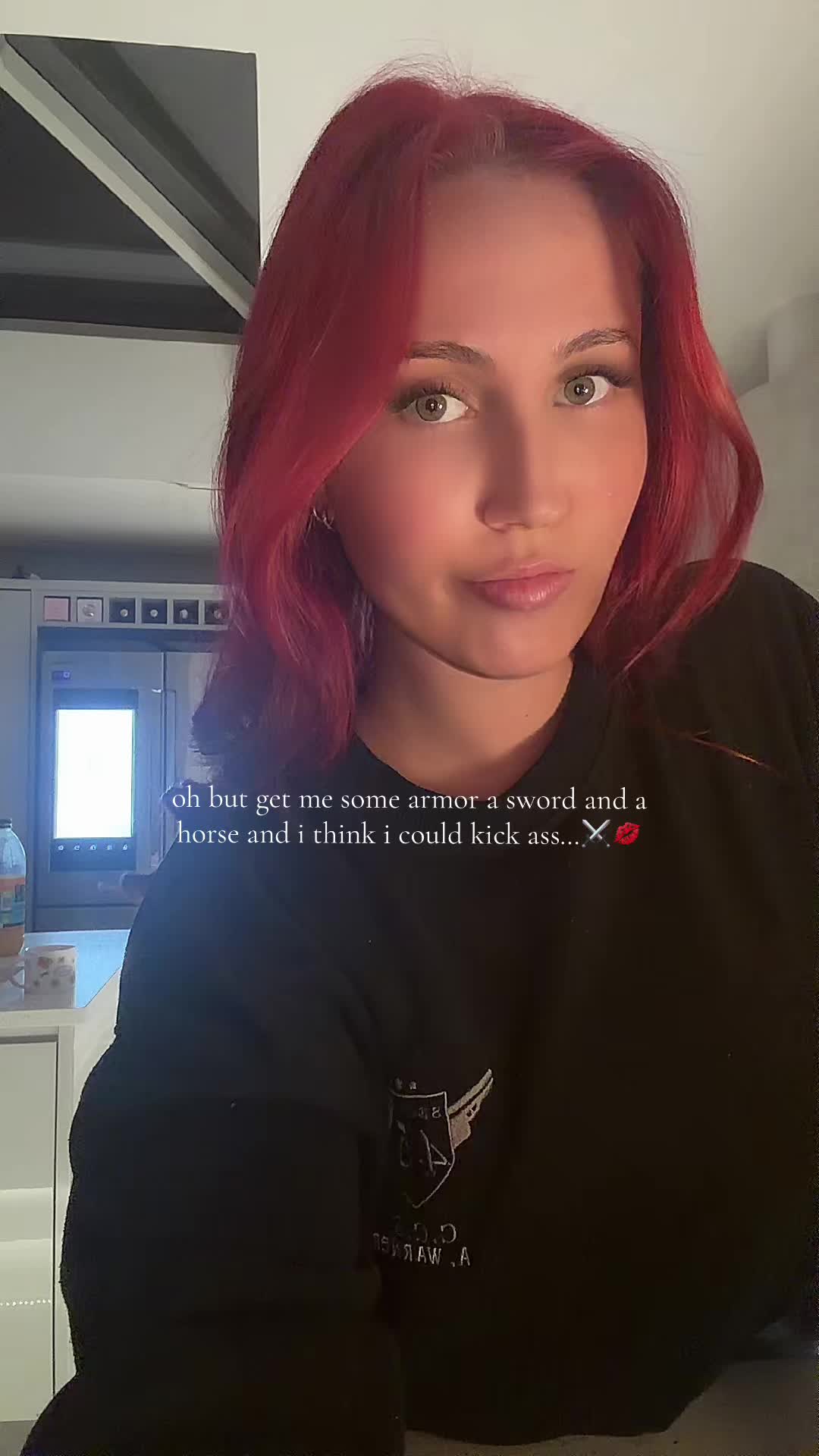 @ellie ☾