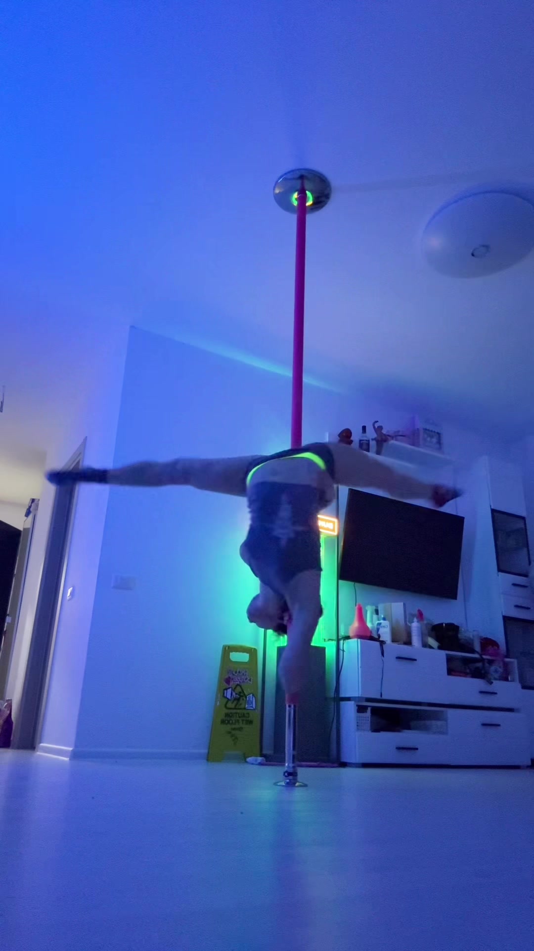 @erika