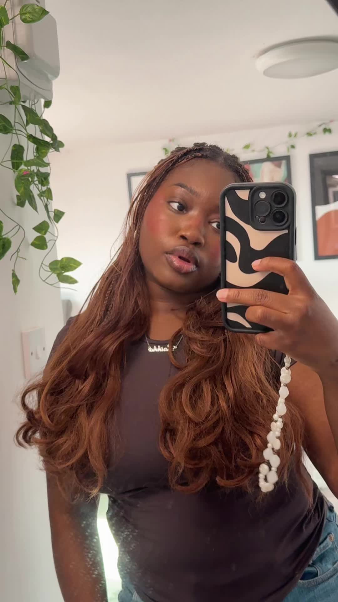@Laylay