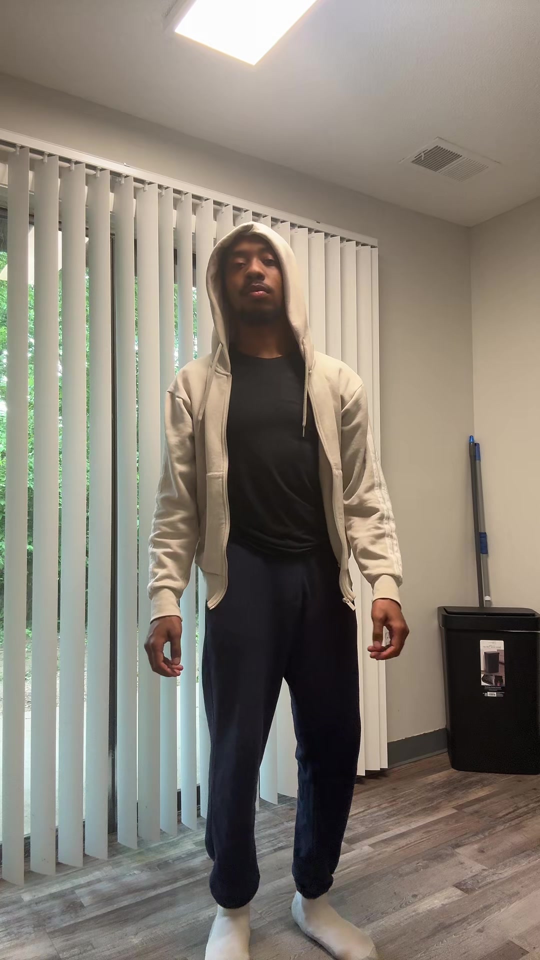 @ayopi3rr3