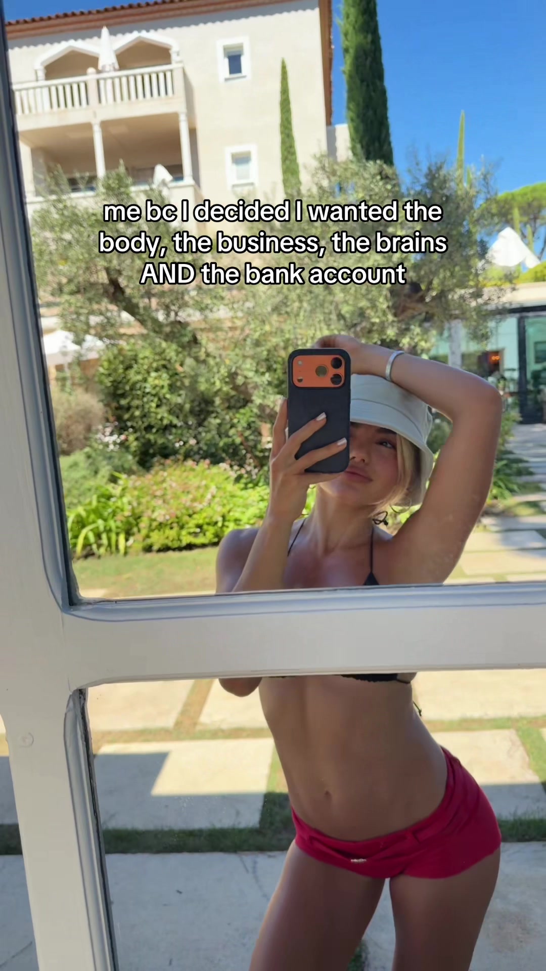 @AnaMarie