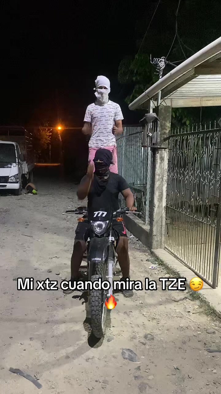 @Alejandro24🖤