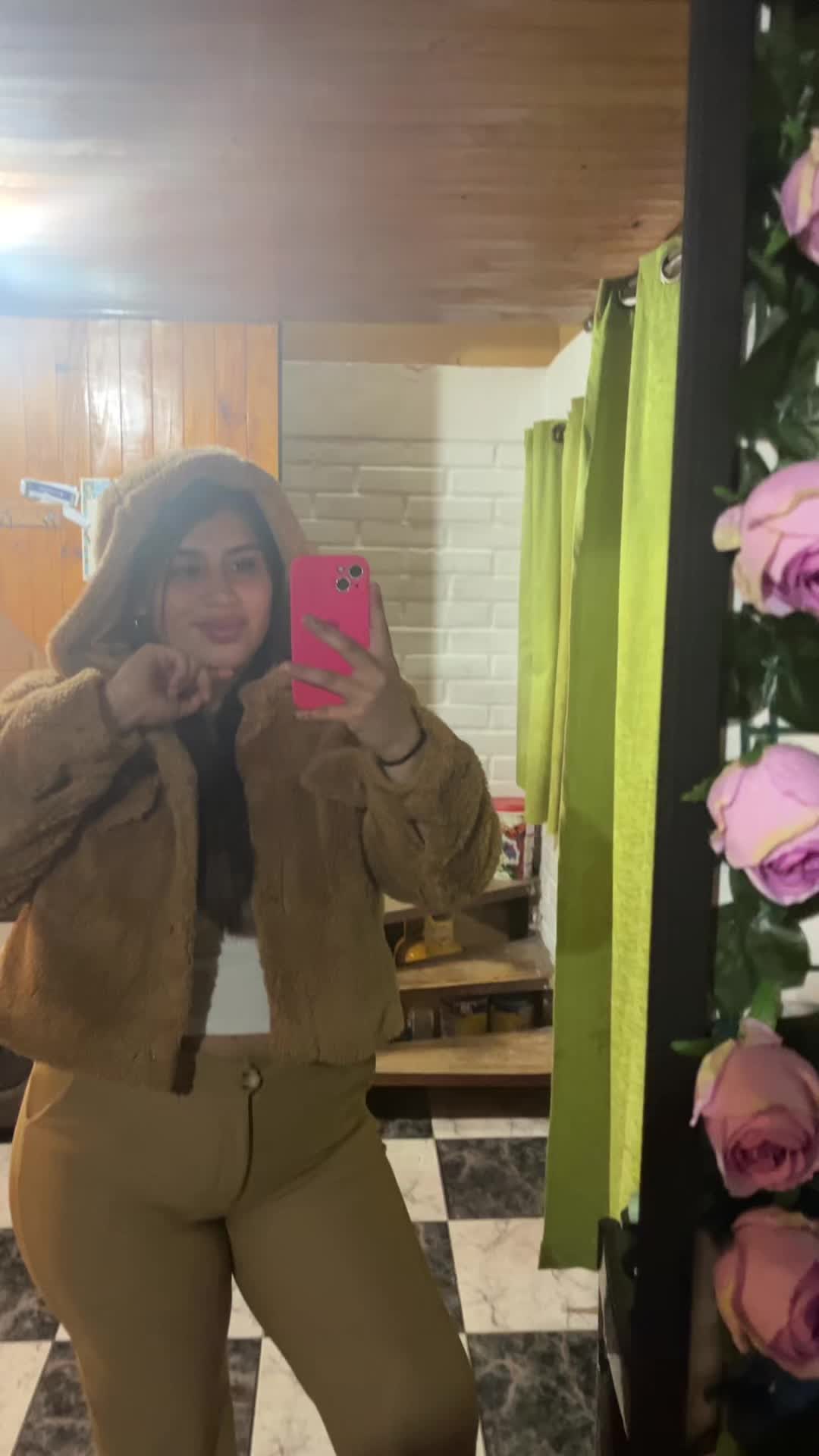 @renata_caceres_17