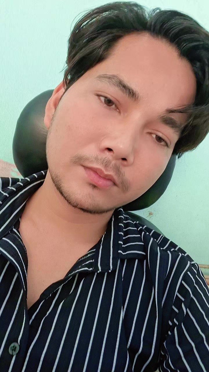 @Mr.Karanveer_🎶