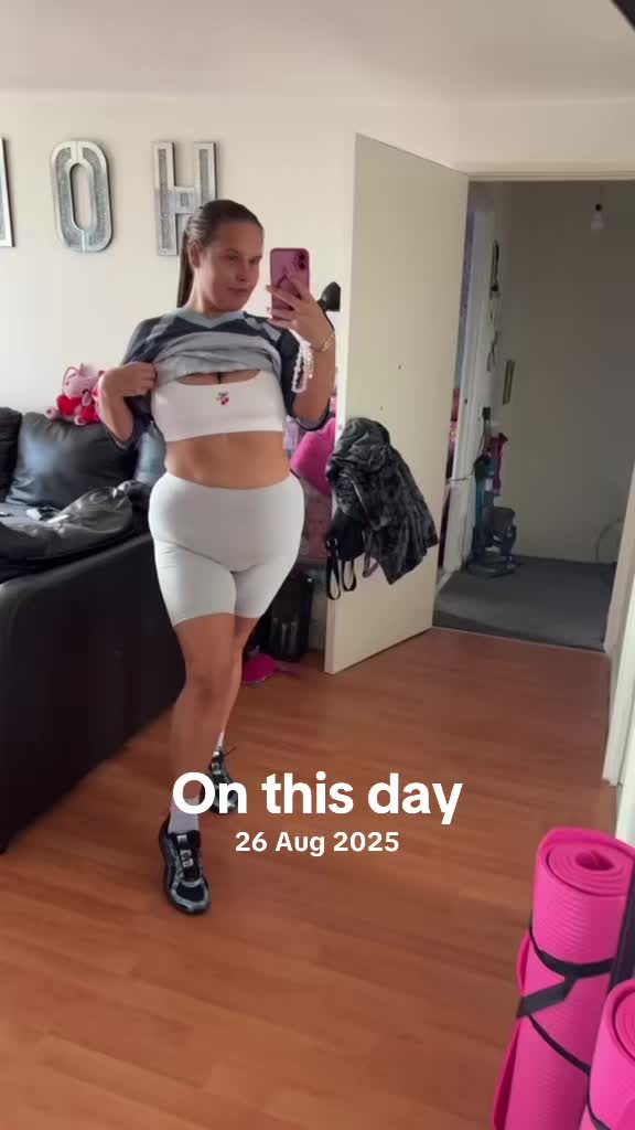 @🧜🏻&zwj;♀️✨whoiscoles✨🫆