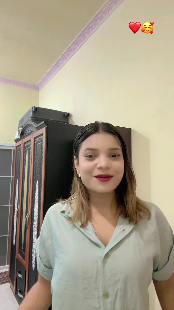 @sanjaNa 🇳🇵& 🇲🇻